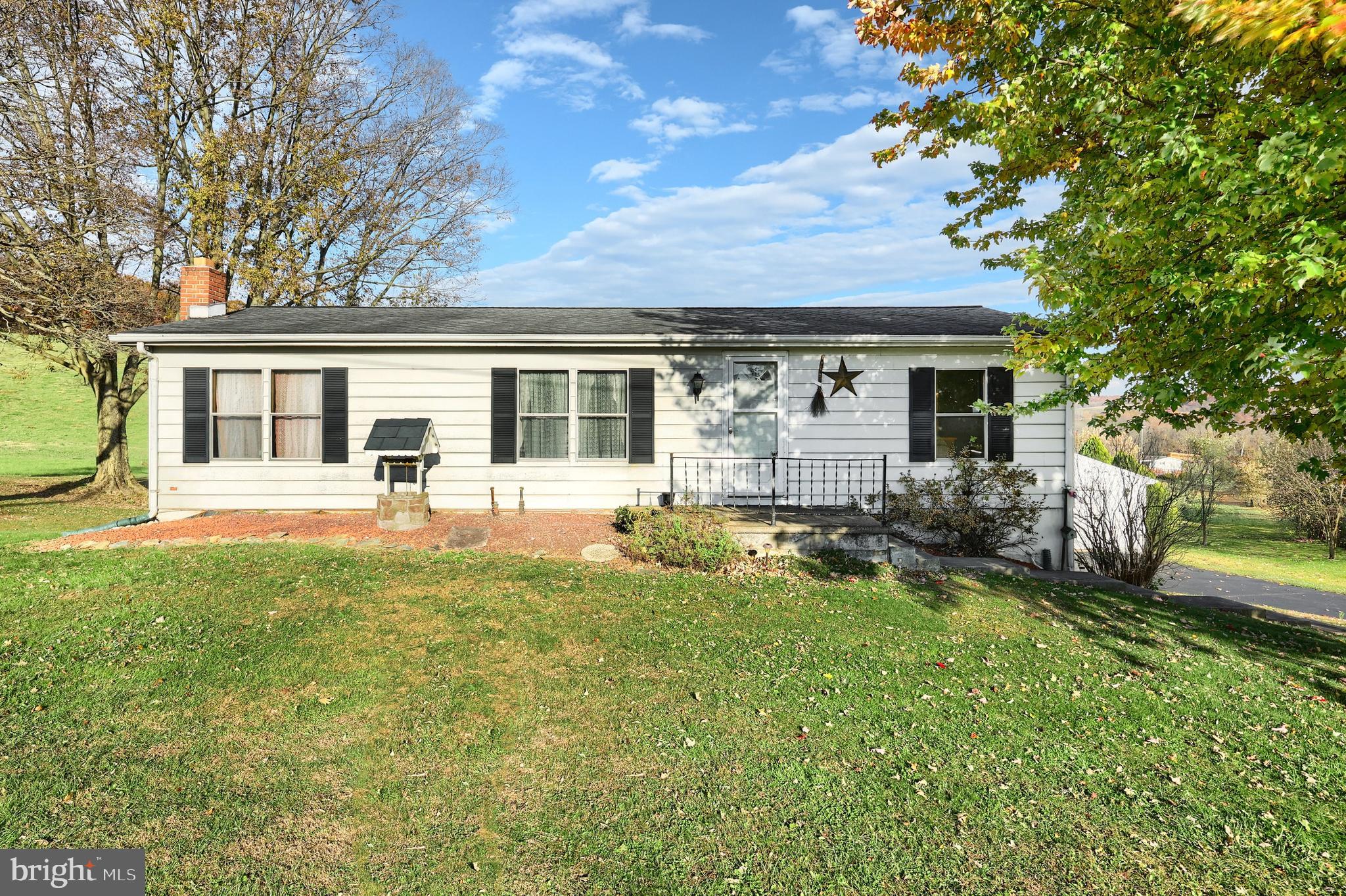 2121 Stauffer Road Seven Valleys, PA 17360 - Photo 42 of 47 front view of a house with a patio