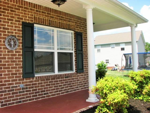 6002 Chickadee Circle Spring Hill, TN 37174 - Photo 2 of 20 Front Bay Windows