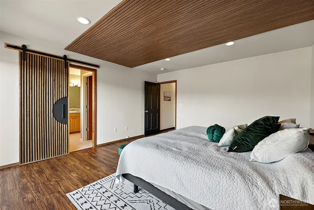 $1,075,000 | 10207 Melody Lane Southwest, Lakewood, WA 98498