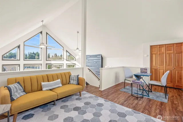 $1,075,000 | 10207 Melody Lane Southwest, Lakewood, WA 98498