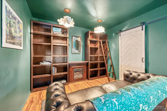 $1,075,000 | 10207 Melody Lane Southwest, Lakewood, WA 98498