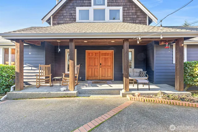 $1,075,000 | 10207 Melody Lane Southwest, Lakewood, WA 98498