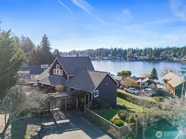 $1,075,000 | 10207 Melody Lane Southwest, Lakewood, WA 98498