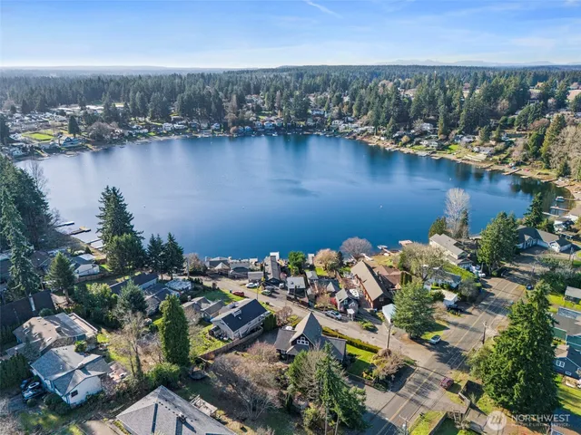 $1,075,000 | 10207 Melody Lane Southwest, Lakewood, WA 98498