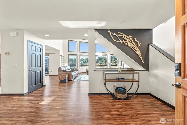 $1,075,000 | 10207 Melody Lane Southwest, Lakewood, WA 98498