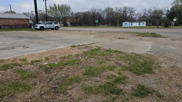 $97,995 | 210 Northeast 2nd Street, Kerens, TX 75144