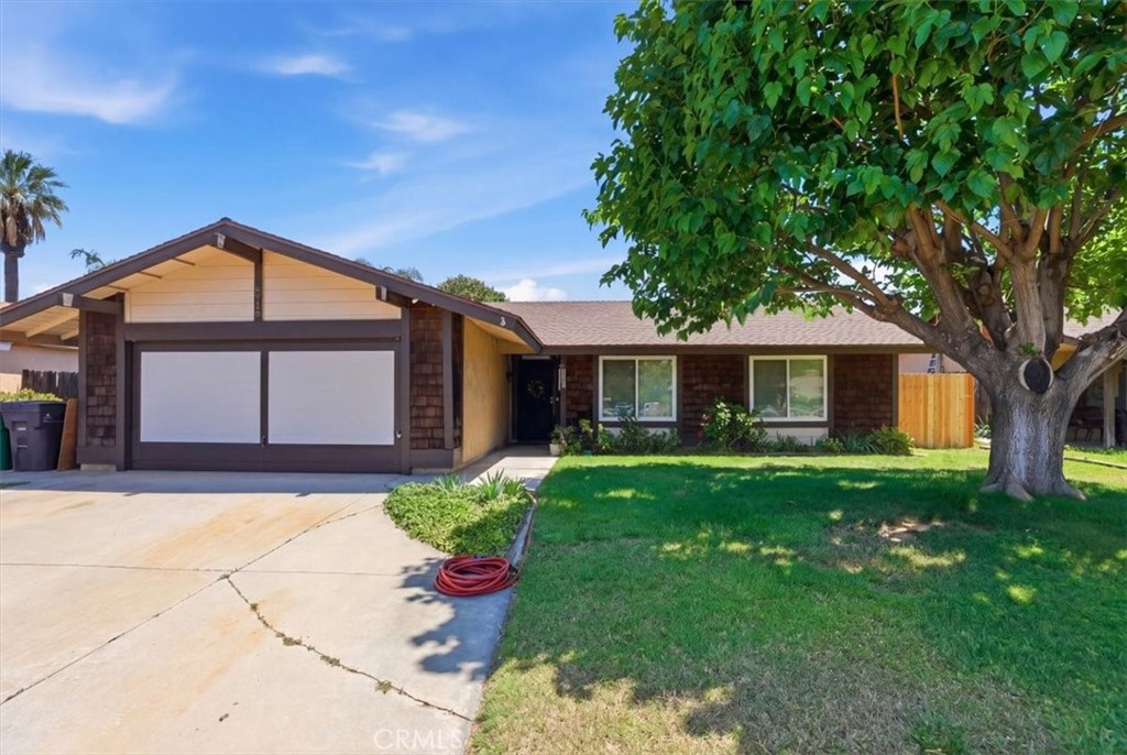 6916 Lincoln Avenue Riverside, CA 92506 - Photo 3 of 35