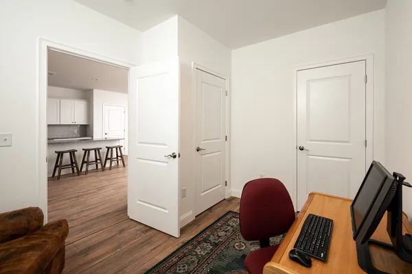 $3,500 | 390 Chief Justice Cushing Highway, Unit 208, Cohasset, MA 02025