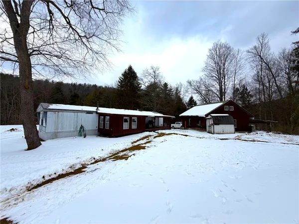 $399,900 | 2213 Brown Hollow Road, Corning, NY 14830