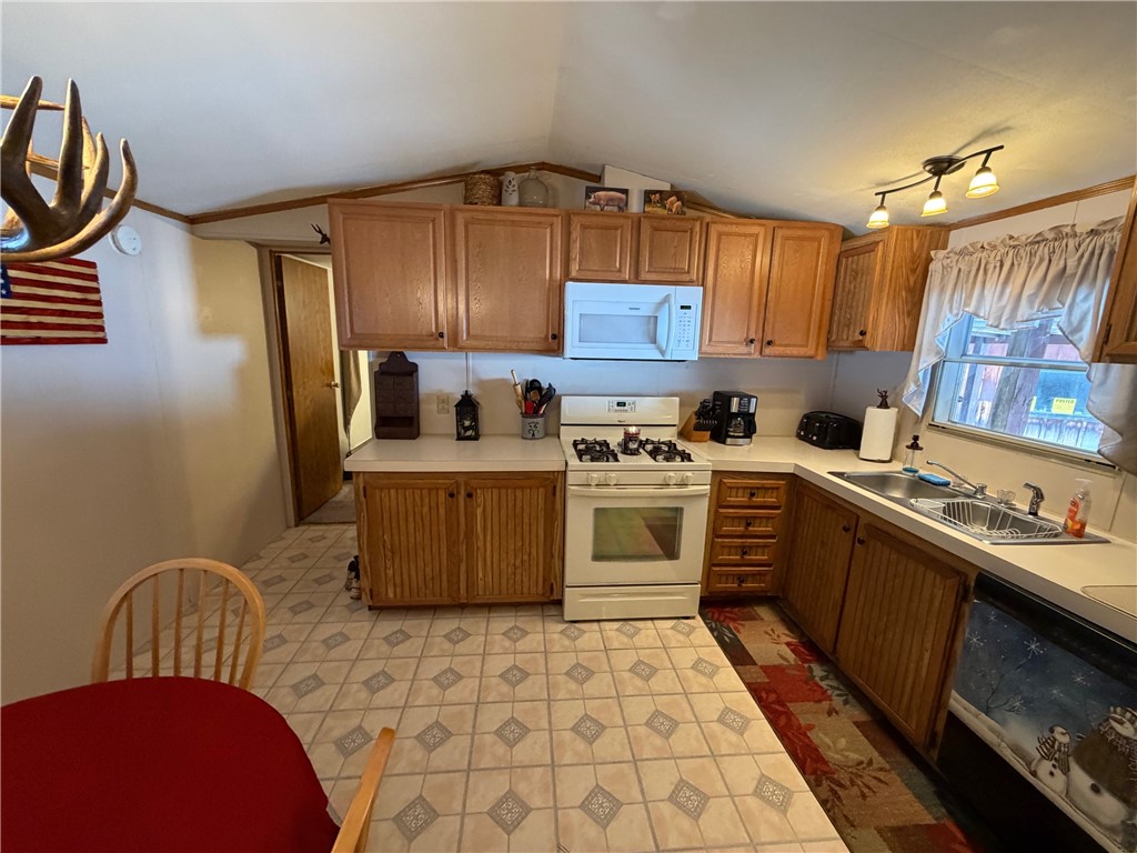 2213 Brown Hollow Road Corning, NY 14830 - Photo 10 of 49