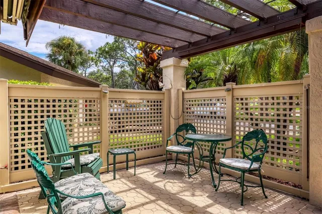 $299,000 | 3107 Windrush Bourne, Sarasota, FL 34235