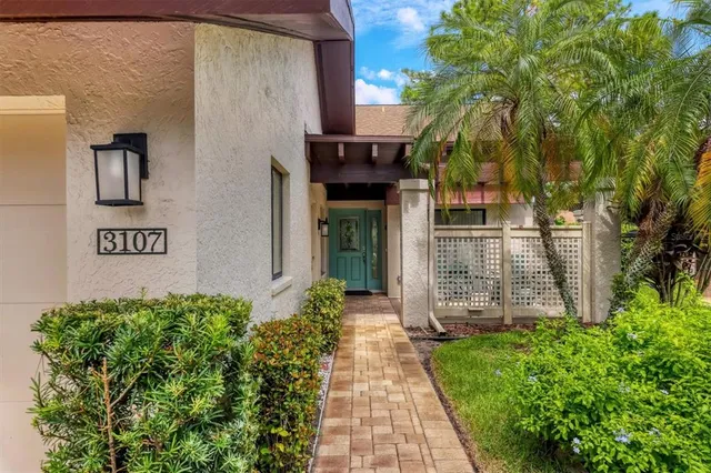 $299,000 | 3107 Windrush Bourne, Sarasota, FL 34235