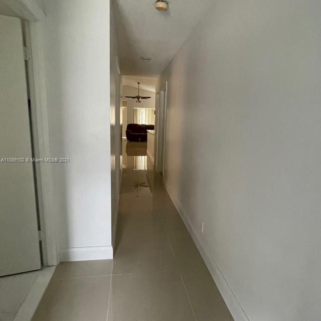 Silver Lakes Pembroke Pines, FL 33029 - Photo 10 of 19 a view of a hallway