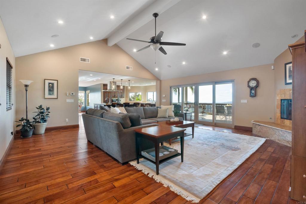 15466 Markar Road Poway, CA 92064 - Photo 26 of 69