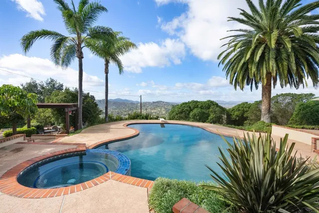 $2,450,000 | 15466 Markar Road, Poway, CA 92064