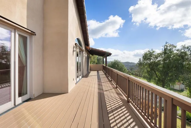 $2,450,000 | 15466 Markar Road, Poway, CA 92064