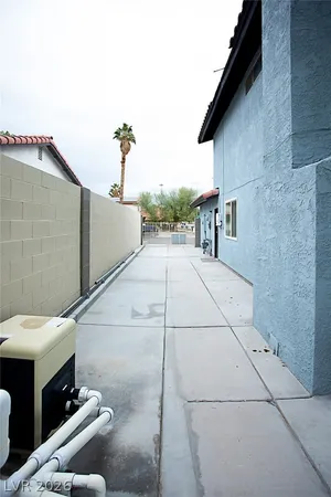 $589,990 | 5301 Kalmia Drive, Las Vegas, NV 89103