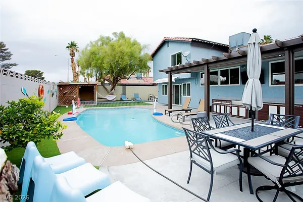 $589,990 | 5301 Kalmia Drive, Las Vegas, NV 89103