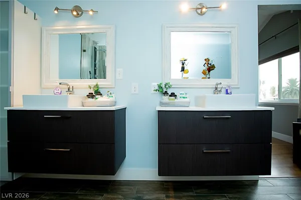 $589,990 | 5301 Kalmia Drive, Las Vegas, NV 89103