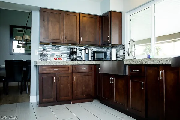 $589,990 | 5301 Kalmia Drive, Las Vegas, NV 89103