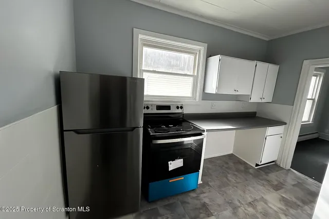 $1,400 | 144 Jefferson Street, Simpson, PA 18407