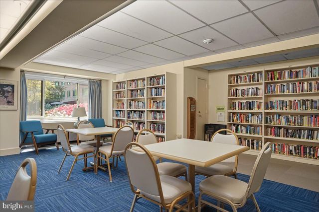 $645,000 | 4201 Cathedral Avenue Northwest, Unit 415W, Washington, DC 20016