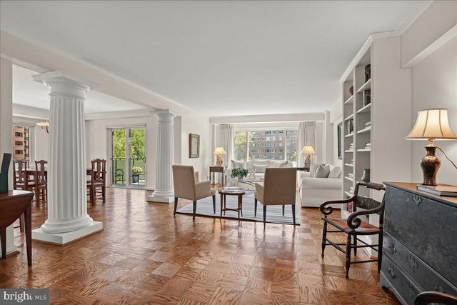 $645,000 | 4201 Cathedral Avenue Northwest, Unit 415W, Washington, DC 20016