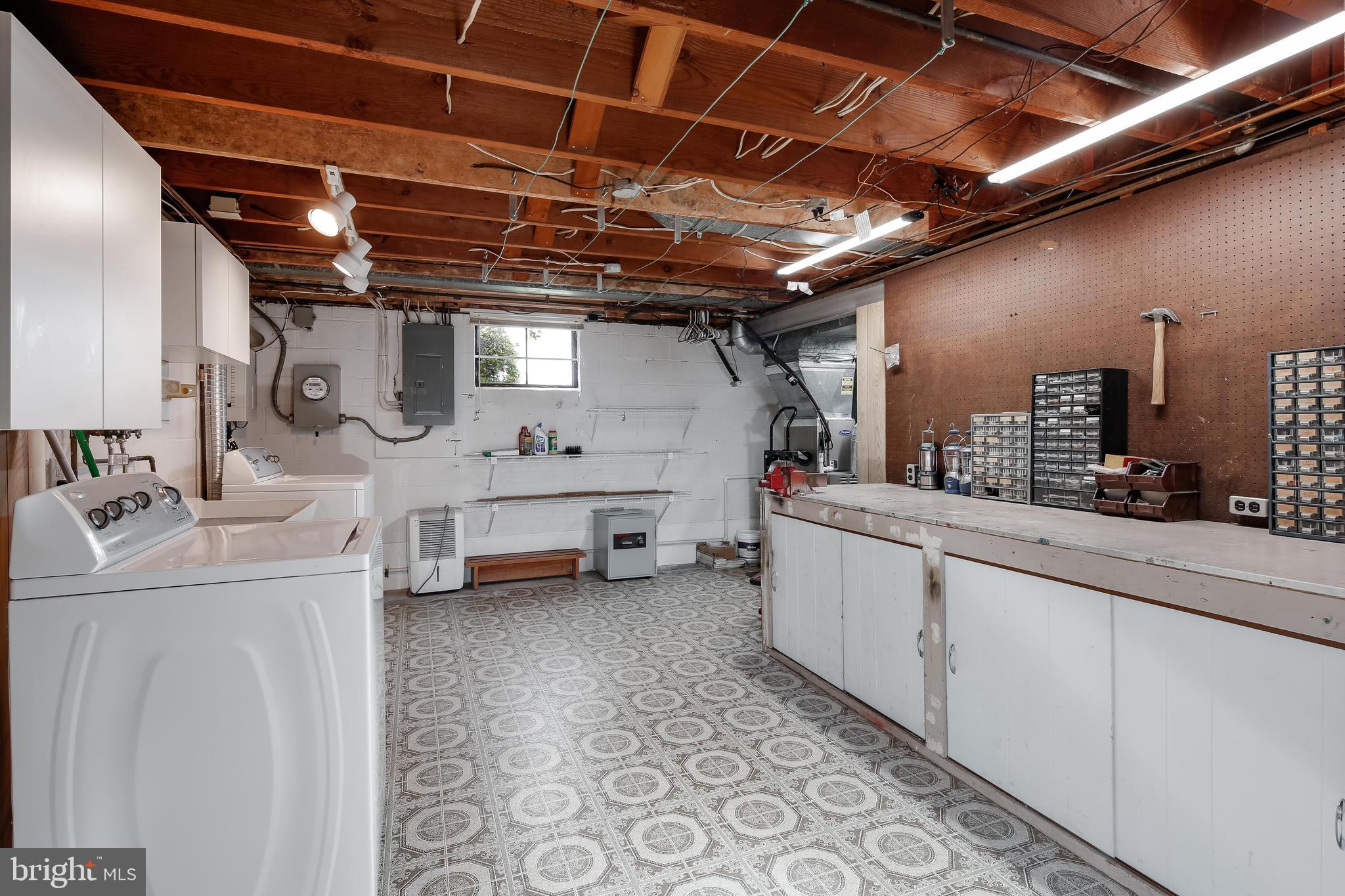 5406 Park Road Baltimore, MD 21225 - Photo 33 of 37