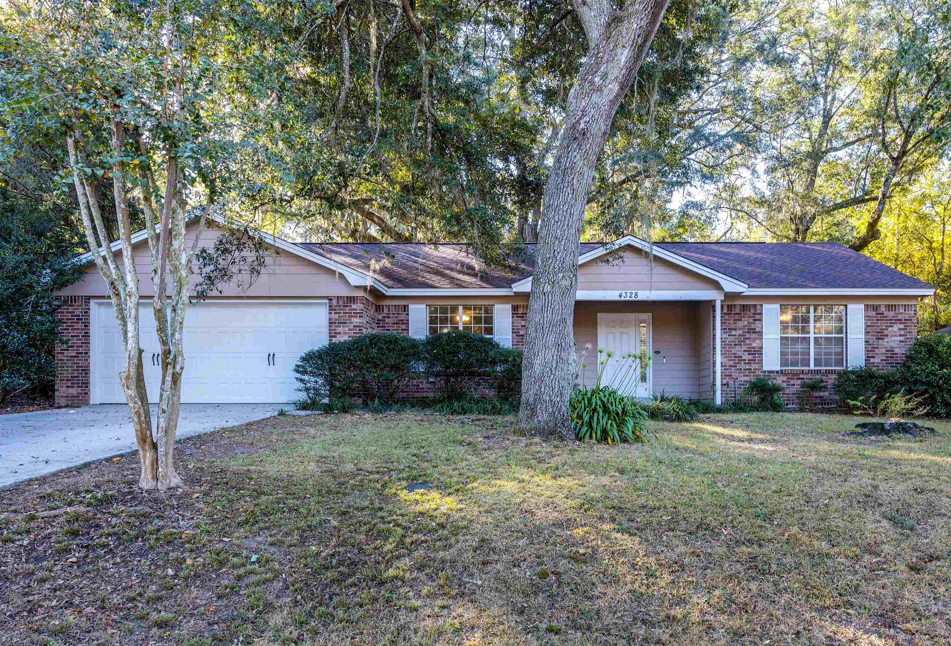 4328 Carnwath Road Tallahassee, FL 32303 - Photo 3 of 36 Gallery Image 3
