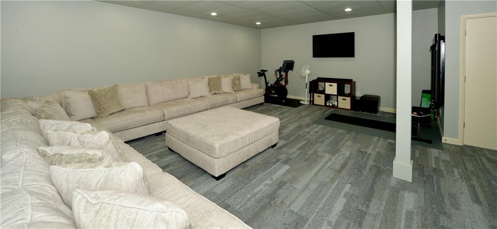 930 South Country Club Road Columbus, IN 47201 - Photo 41 of 47 Gallery Image 41