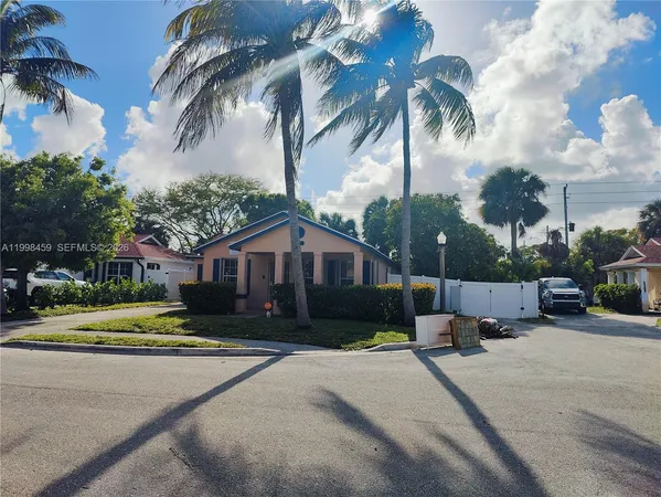 $3,500 | 1139 Freshwater Lakes Drive, Unit 1139, West Palm Beach, FL 33401