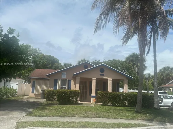 $3,500 | 1139 Freshwater Lakes Drive, Unit 1139, West Palm Beach, FL 33401