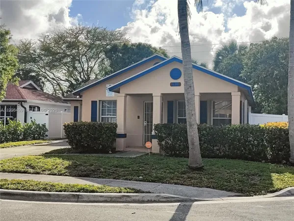$3,400 | 1139 Freshwater Lakes Drive, Unit 1139, West Palm Beach, FL 33401