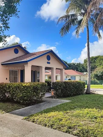 $3,500 | 1139 Freshwater Lakes Drive, Unit 1139, West Palm Beach, FL 33401