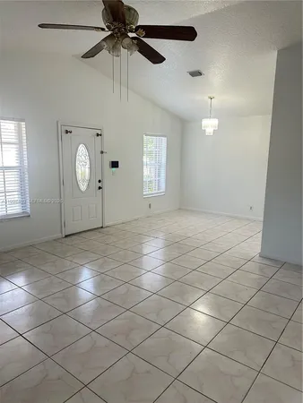 $3,400 | 1139 Freshwater Lakes Drive, Unit 1139, West Palm Beach, FL 33401