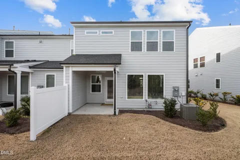 $425,000 | 1101 Canary Pepper Drive, Durham, NC 27713