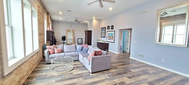 $1,500,000 | 450 1st Street, Menominee, MI 49858