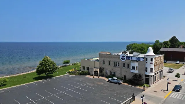$1,500,000 | 450 1st Street, Menominee, MI 49858