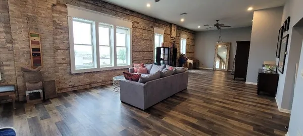 $1,500,000 | 450 1st Street, Menominee, MI 49858