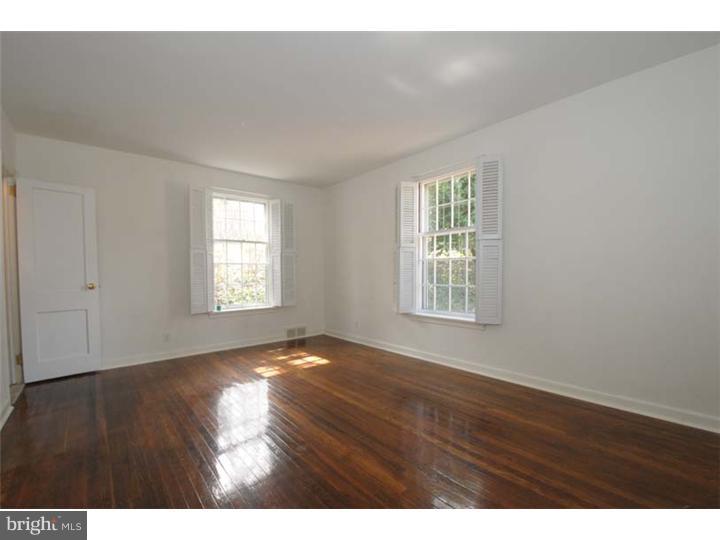 520 Askin Road Wayne, PA 19087 - Photo 9 of 21