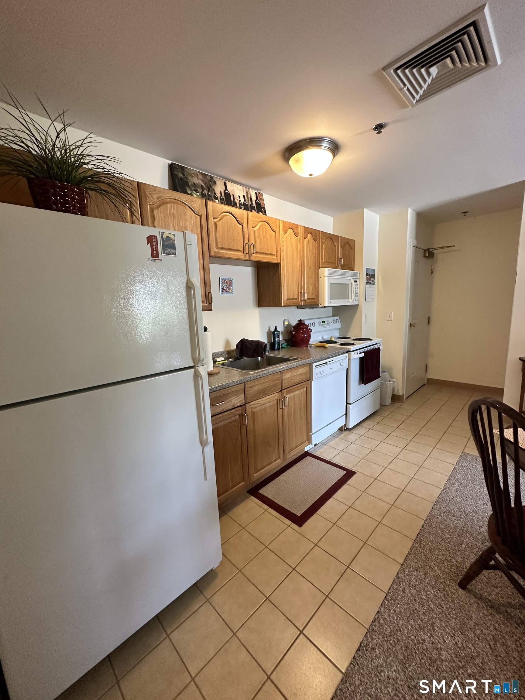 179 Main Street, Unit A Manchester, CT 06042 - Photo 13 of 16