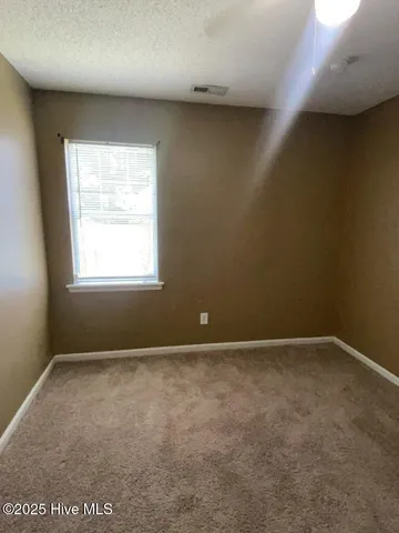 $1,400 | 628 South Hampton Drive, Jacksonville, NC 28546