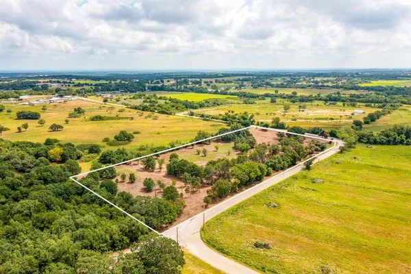 $199,000 | 890 Clover Drive, Poolville, TX 76487
