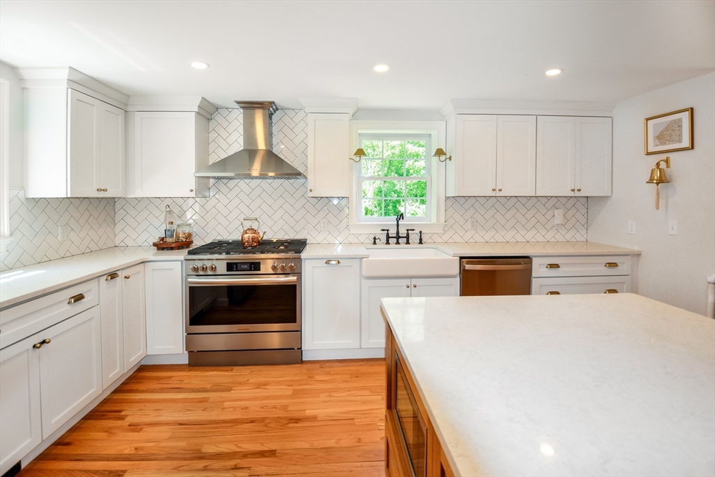 95 Tiffany Road Norwell, MA 02061 - Photo 5 of 40