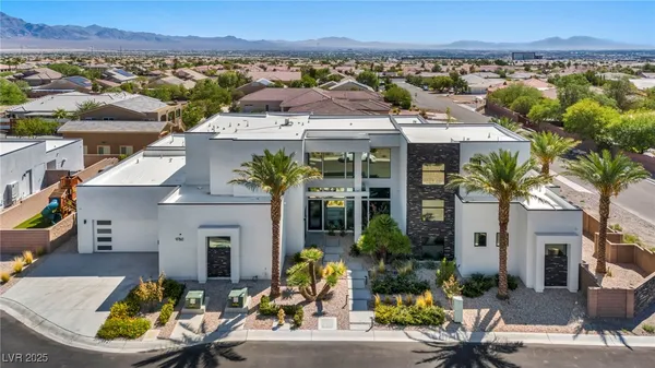 $3,250,000 | 9760 Solar Avenue, Las Vegas, NV 89149