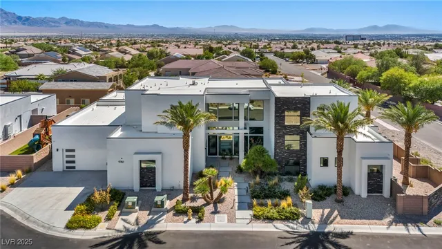 $3,750,000 | 9760 Solar Avenue, Las Vegas, NV 89149