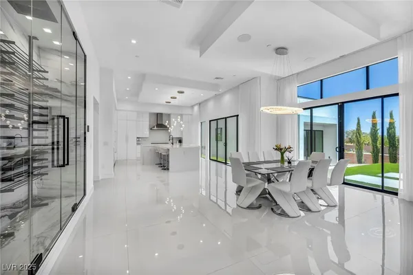 $3,500,000 | 9760 Solar Avenue, Las Vegas, NV 89149