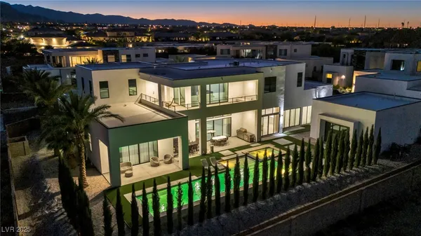 $3,500,000 | 9760 Solar Avenue, Las Vegas, NV 89149