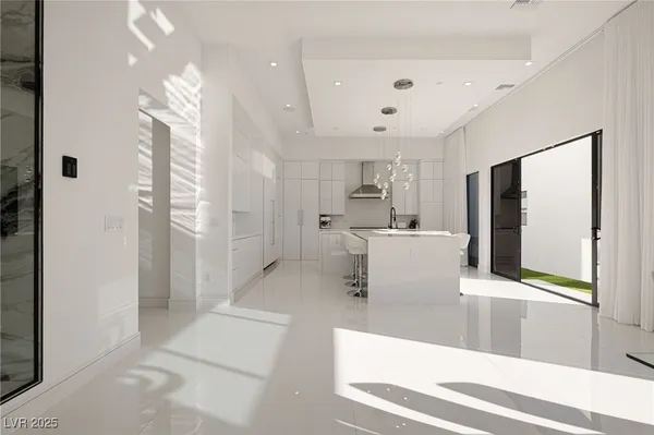 $3,500,000 | 9760 Solar Avenue, Las Vegas, NV 89149