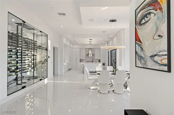 $3,500,000 | 9760 Solar Avenue, Las Vegas, NV 89149